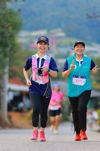 BIB: 8279
                            <button type="button" onclick="openModal(18898529)" class="btn btn-primary btn-sm float-right btn-popup" data-toggle="modal" data-target=".modal-high-quality">
                        <i class="fas fa-shopping-cart"></i> Add to Cart
                    </button>
                                            <button type="button" onclick="isThisMe(18898529, true)" class="btn btn-success btn-sm float-right btn-popup btn-isme hidden" data-toggle="tooltip" data-placement="bottom" title="นี่คือรูปของคุณใช่ไหม คลิกที่นี่เพื่อเอาเข้าอัลบั้ม">
                        <i class="fas fa-plus"></i> Add to album
                    </button>
                    <button type="button" onclick="isThisMe(18898529, false)" class="btn btn-warning btn-sm float-right btn-popup btn-isnotme hidden">
                        <i class="fas fa-ban"></i> Remove from album
                    </button>